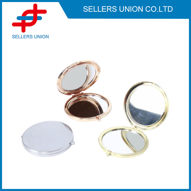 Benefits of pocket makeup mirrors